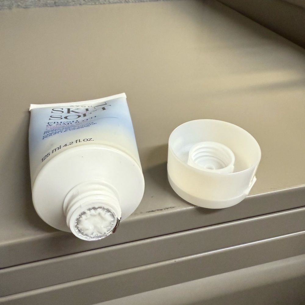 Avon Skin So Soft Fresh & Smooth Hair Removal Cream sensitive skin factory seal - Picture 6 of 13